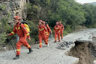 高效难救主！小迈克尔-波特14中9砍下22分3篮板1助攻2抢断